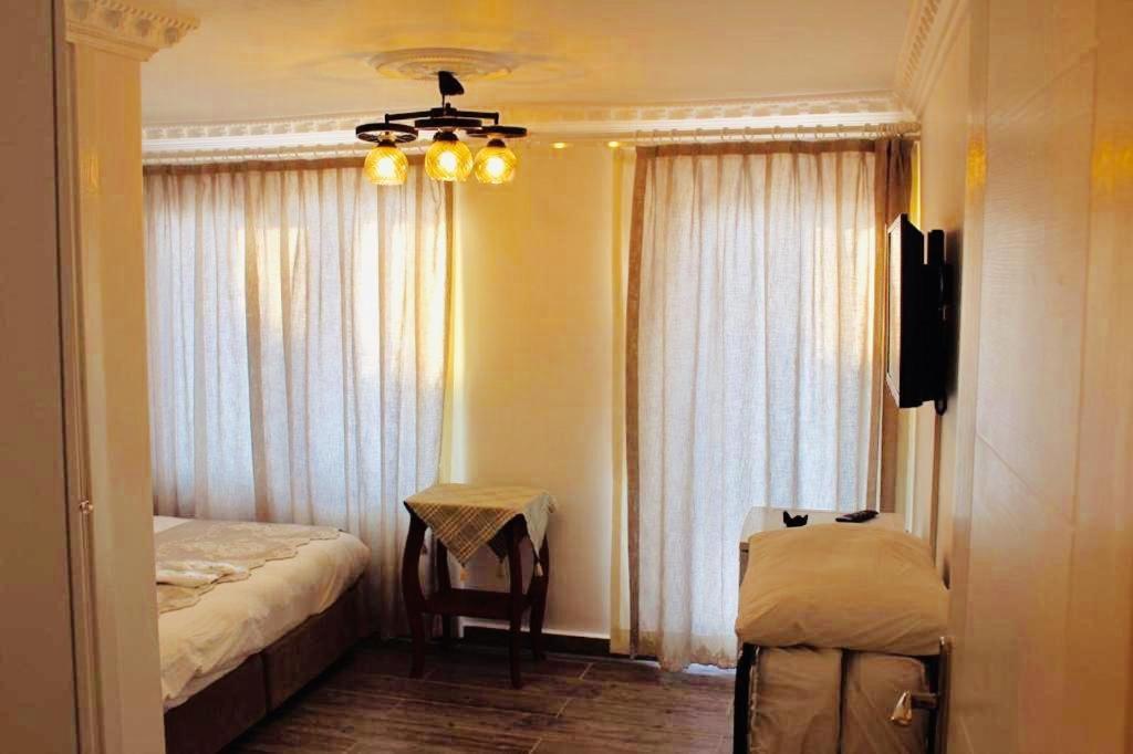 Silenos Boutique Hotel セェフェリヒサール エクステリア 写真